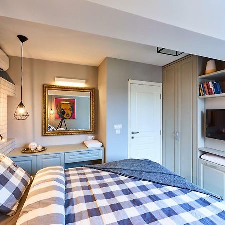 Stylish And High-End Designer Apartments In City Center София Экстерьер фото