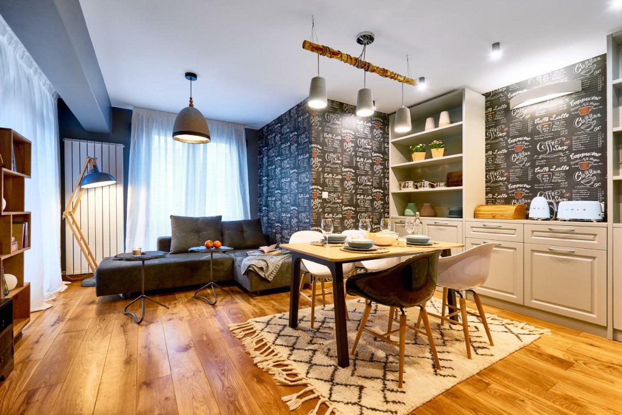 Stylish And High-End Designer Apartments In City Center София Экстерьер фото