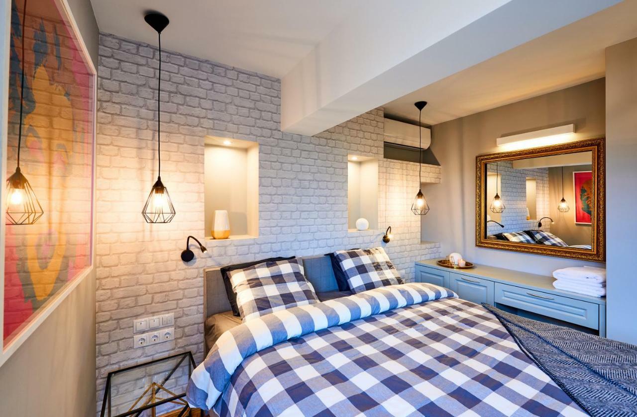 Stylish And High-End Designer Apartments In City Center София Экстерьер фото