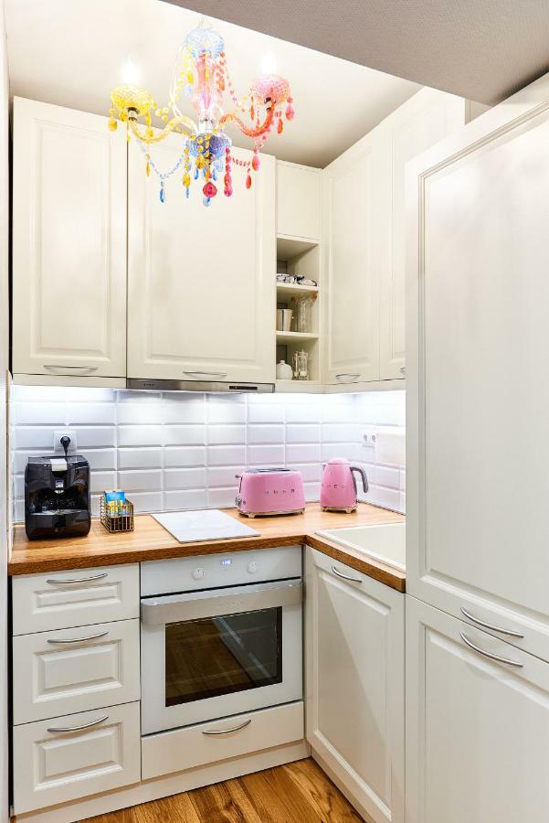 Stylish And High-End Designer Apartments In City Center София Экстерьер фото