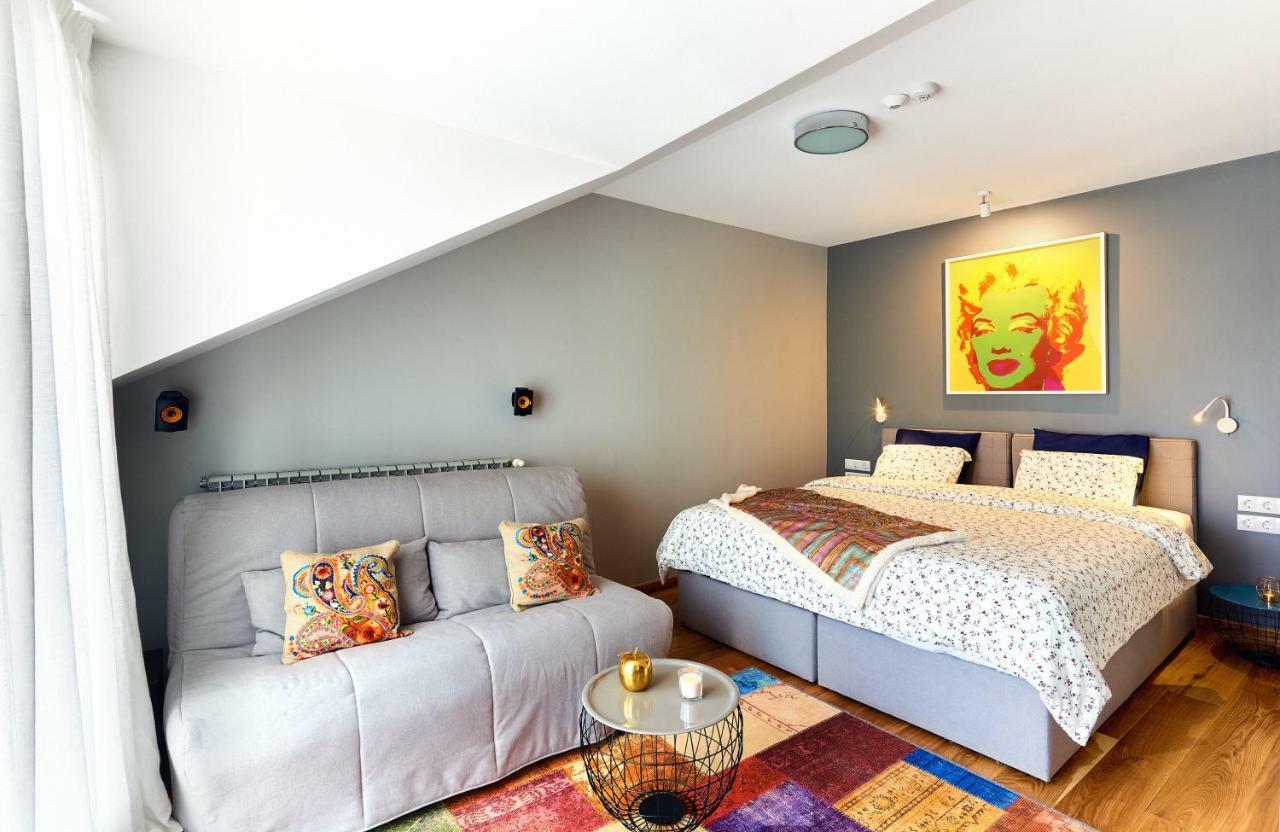 Stylish And High-End Designer Apartments In City Center София Экстерьер фото